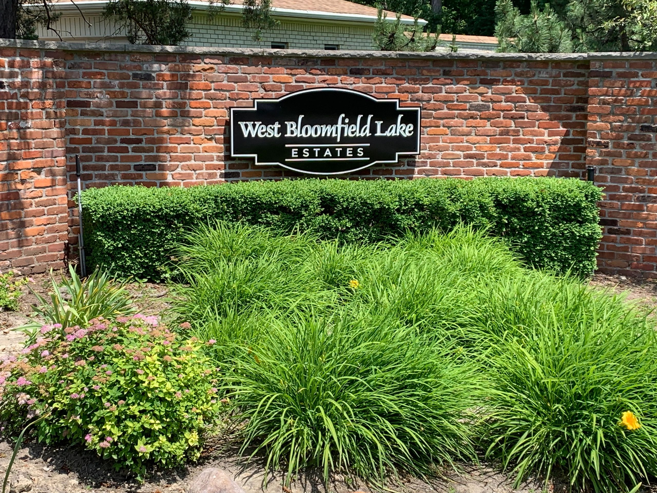 West Bloomield Lake Estates